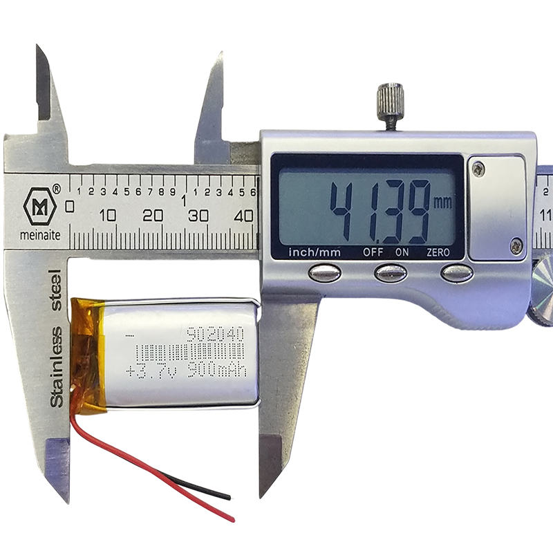 Wiederaufladbarer 3,7 V 900 mA – Electronics And Gadgets Ce Bewertung und Preis